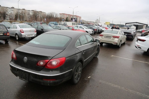 Перекупы-нелегалы выживут, а мелкие автохаусы и ИП — нет? Как участники авторынка оценивают новые правила торговли «бэушкой» Перекупы-нелегалы выживут, а мелкие автохаусы и ИП — нет? Как участники авторынка оценивают новые правила торговли «бэушкой»