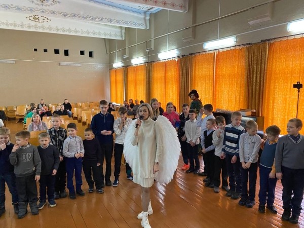 Волонтеры ПСО «Ангел» (Брестский регион) с благотворительной миссией посетили детей Молчадской школы-интерната. Как это было? Волонтеры ПСО «Ангел» (Брестский регион) с благотворительной миссией посетили детей Молчадской школы-интерната. Как это было?