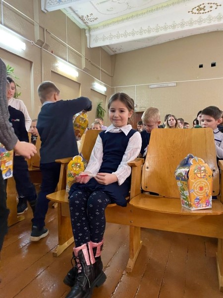 Волонтеры ПСО «Ангел» (Брестский регион) с благотворительной миссией посетили детей Молчадской школы-интерната. Как это было? Волонтеры ПСО «Ангел» (Брестский регион) с благотворительной миссией посетили детей Молчадской школы-интерната. Как это было?