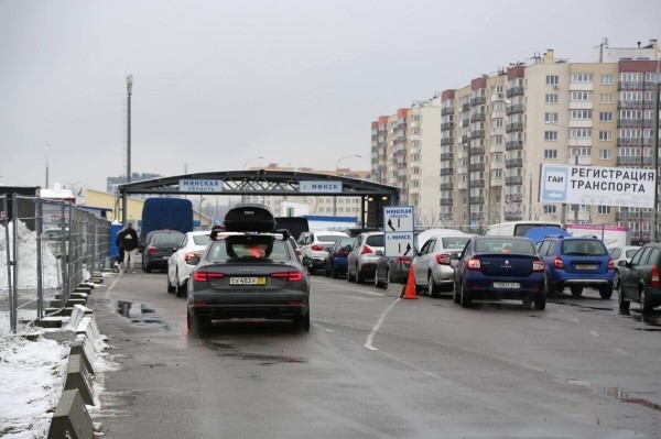 Перекупы-нелегалы выживут, а мелкие автохаусы и ИП — нет? Как участники авторынка оценивают новые правила торговли «бэушкой» Перекупы-нелегалы выживут, а мелкие автохаусы и ИП — нет? Как участники авторынка оценивают новые правила торговли «бэушкой»