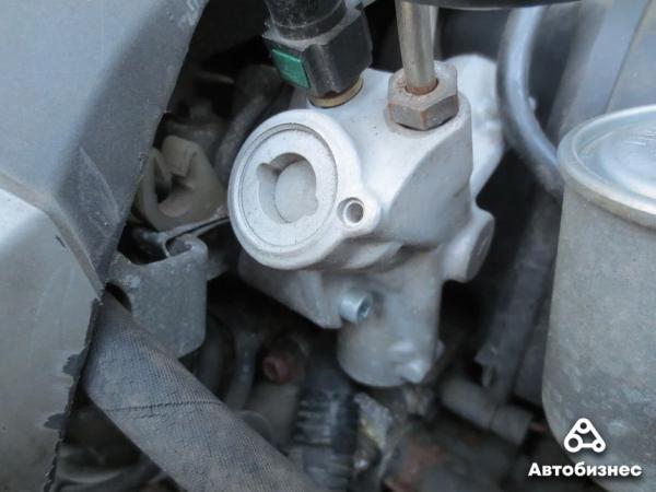 «Не поможешь себе сам – никто не поможет». История ремонта мотора, от которого отказались СТО и «гаражники»