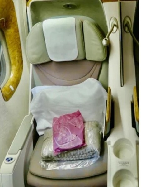 Пассажир получил $12 600 от авиакомпании после жалобы на свое место: «Меня должны были предупредить о таком заранее» Пассажир получил $12 600 от авиакомпании после жалобы на свое место: «Меня должны были предупредить о таком заранее»