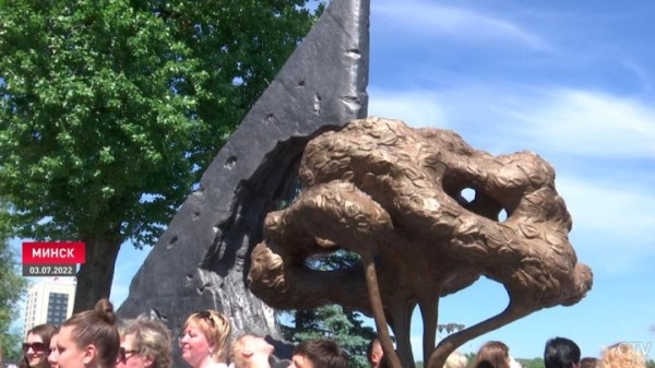 Белорусы собирают советские монеты для памятного знака в Бресте Белорусы собирают советские монеты для памятного знака в Бресте