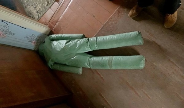 Труп 5 дней лежал во дворе. Следователи раскрыли обстоятельства жестокого убийства мужчины