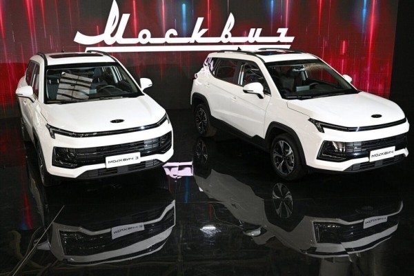 «Москвич» показал первое изображение двух новых моделей