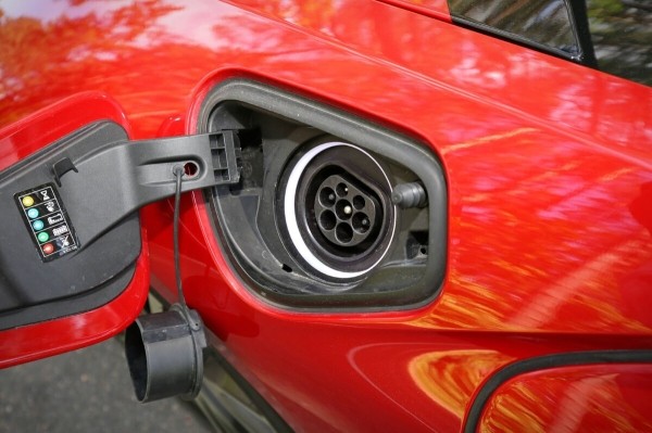 22-летний парень из Жодино купил BMW i8 за $100 тысяч — доволен? 22-летний парень из Жодино купил BMW i8 за $100 тысяч — доволен?