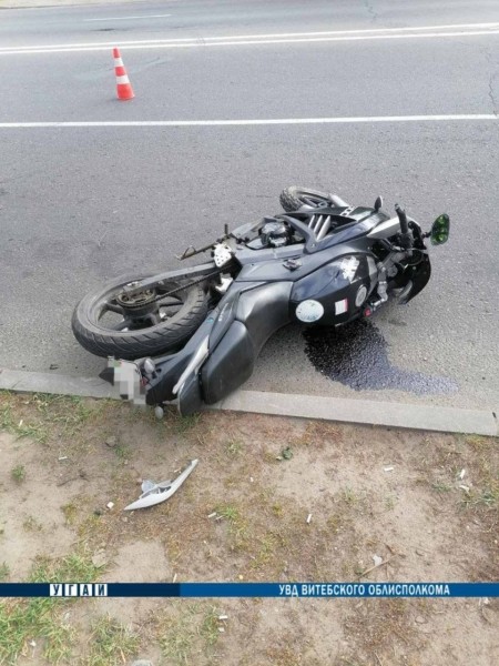 В Полоцке насмерть разбился мотоциклист В Полоцке насмерть разбился мотоциклист