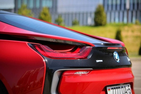 22-летний парень из Жодино купил BMW i8 за $100 тысяч — доволен? 22-летний парень из Жодино купил BMW i8 за $100 тысяч — доволен?