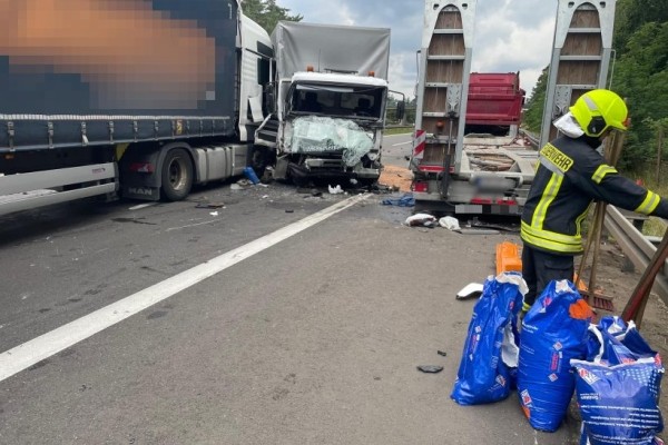 В Германии белорус попал в ДТП с ущербом в 220 тысяч евро В Германии белорус попал в ДТП с ущербом в 220 тысяч евро