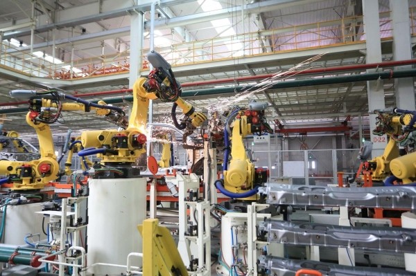 На это стоит посмотреть: вот как в Китае собирают пикапы для Беларуси На это стоит посмотреть: вот как в Китае собирают пикапы для Беларуси