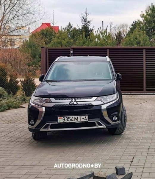 У белоруса в Варшаве угнали Mitsubishi: «Приехал на пару дней в гости – машина исчезла» У белоруса в Варшаве угнали Mitsubishi: «Приехал на пару дней в гости – машина исчезла»